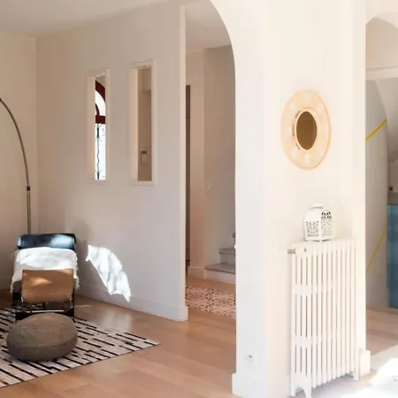 Villa 180m² 5p Piscine Garage - 180m² 5p Piscine Garage Mae-2963 *