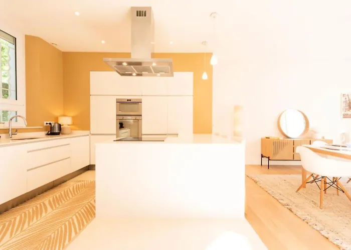 Résidence Villa 180m² 5p Cannes Piscine Garage - Villa 180m² 5P Cannes Piscine Garage MAE-2963 Villa *