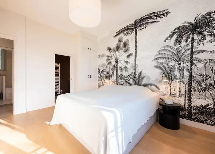 Résidence Villa 180m² 5p Cannes Piscine Garage - Villa 180m² 5P Cannes Piscine Garage MAE-2963 Villa