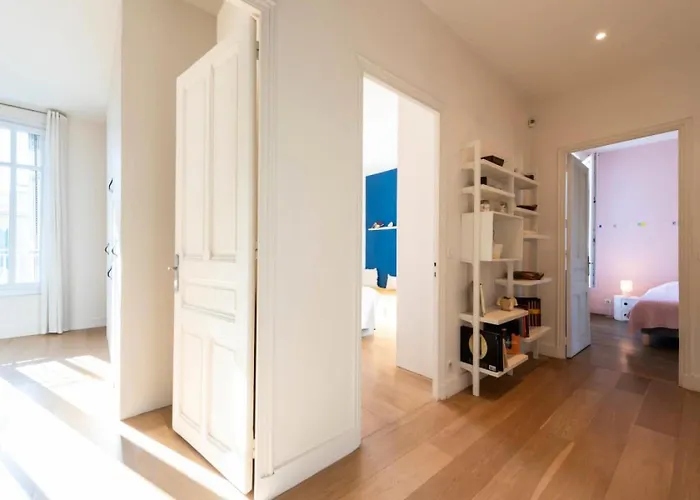 Résidence Villa 180m² 5p Cannes Piscine Garage - Villa 180m² 5P Cannes Piscine Garage MAE-2963 Villa